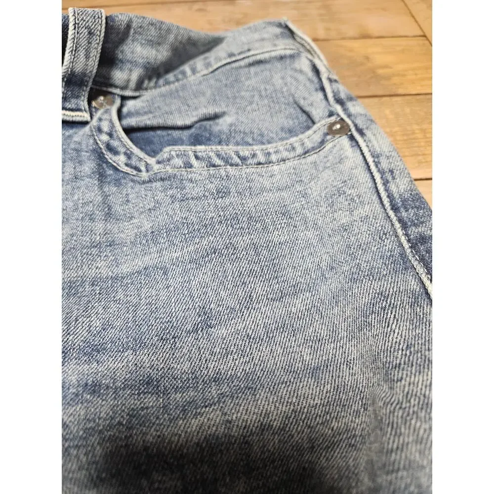 True Religion Geno Relaxed Slim Size 31X28.5